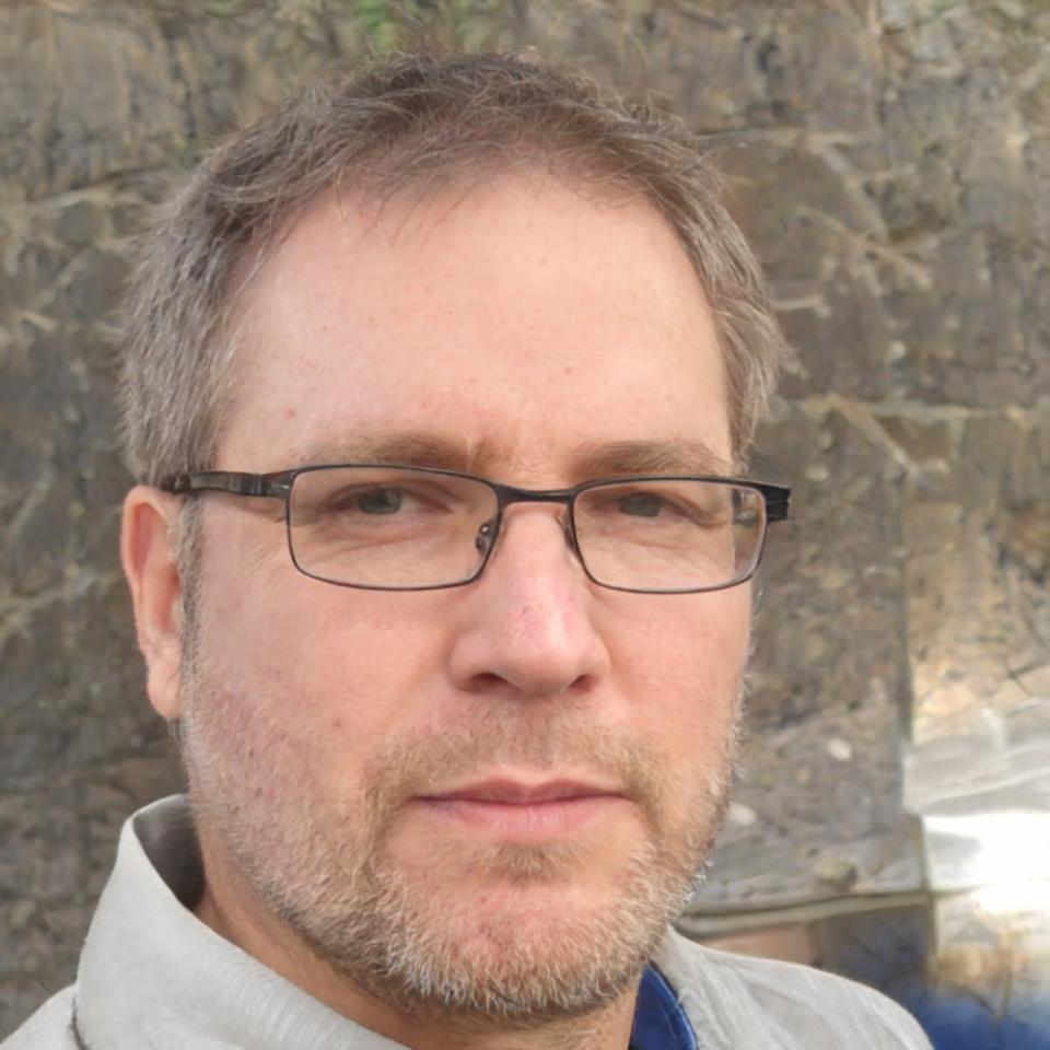 Carlos Mendoza, empresario